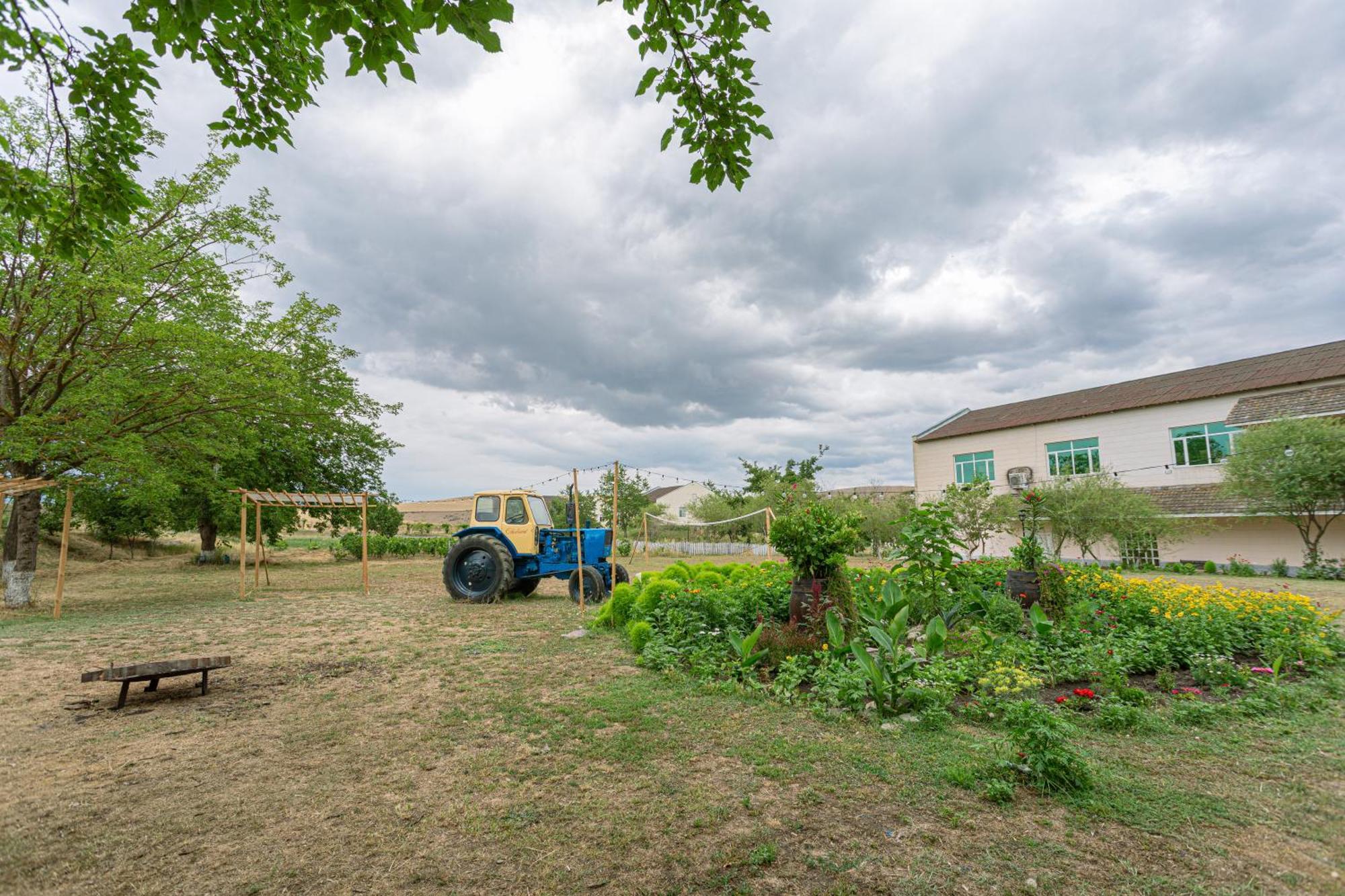 Ikinci Yeniyol Chabiant Guesthouse Chateau Monolit מראה חיצוני תמונה