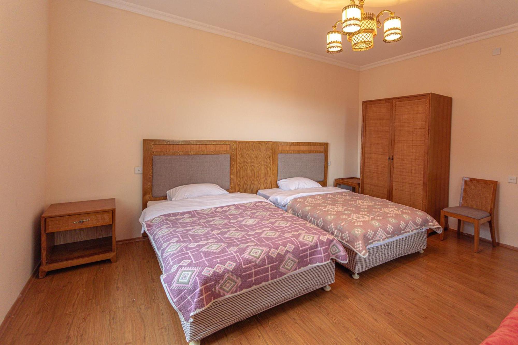 Ikinci Yeniyol Chabiant Guesthouse Chateau Monolit מראה חיצוני תמונה