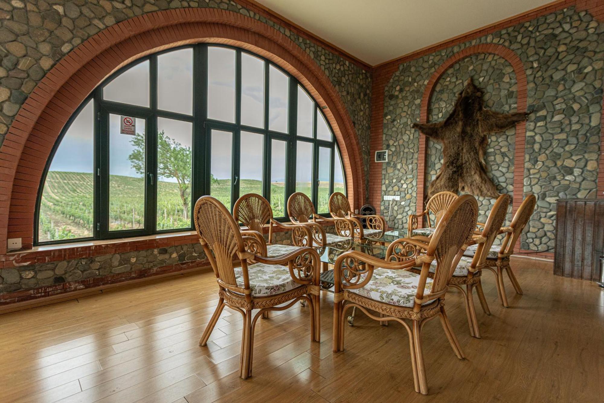 Ikinci Yeniyol Chabiant Guesthouse Chateau Monolit מראה חיצוני תמונה